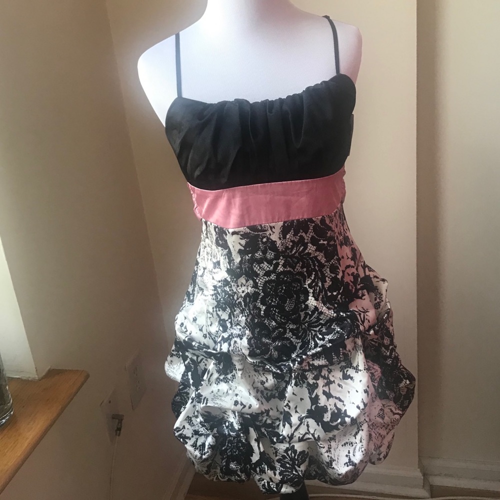 COCKTAIL DRESS